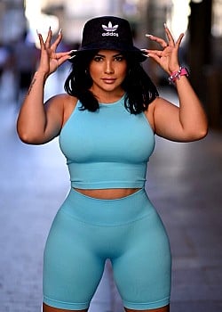 Adela Di Peri